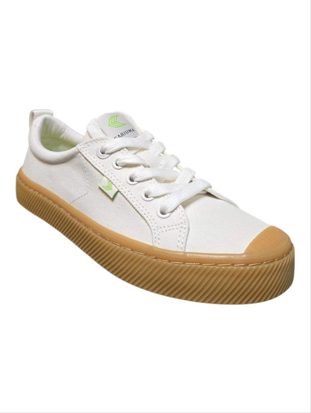 ​Cariuma OCA Low Gum Off-White Canvas Sneakers - Women's 7 / Men's 5.5